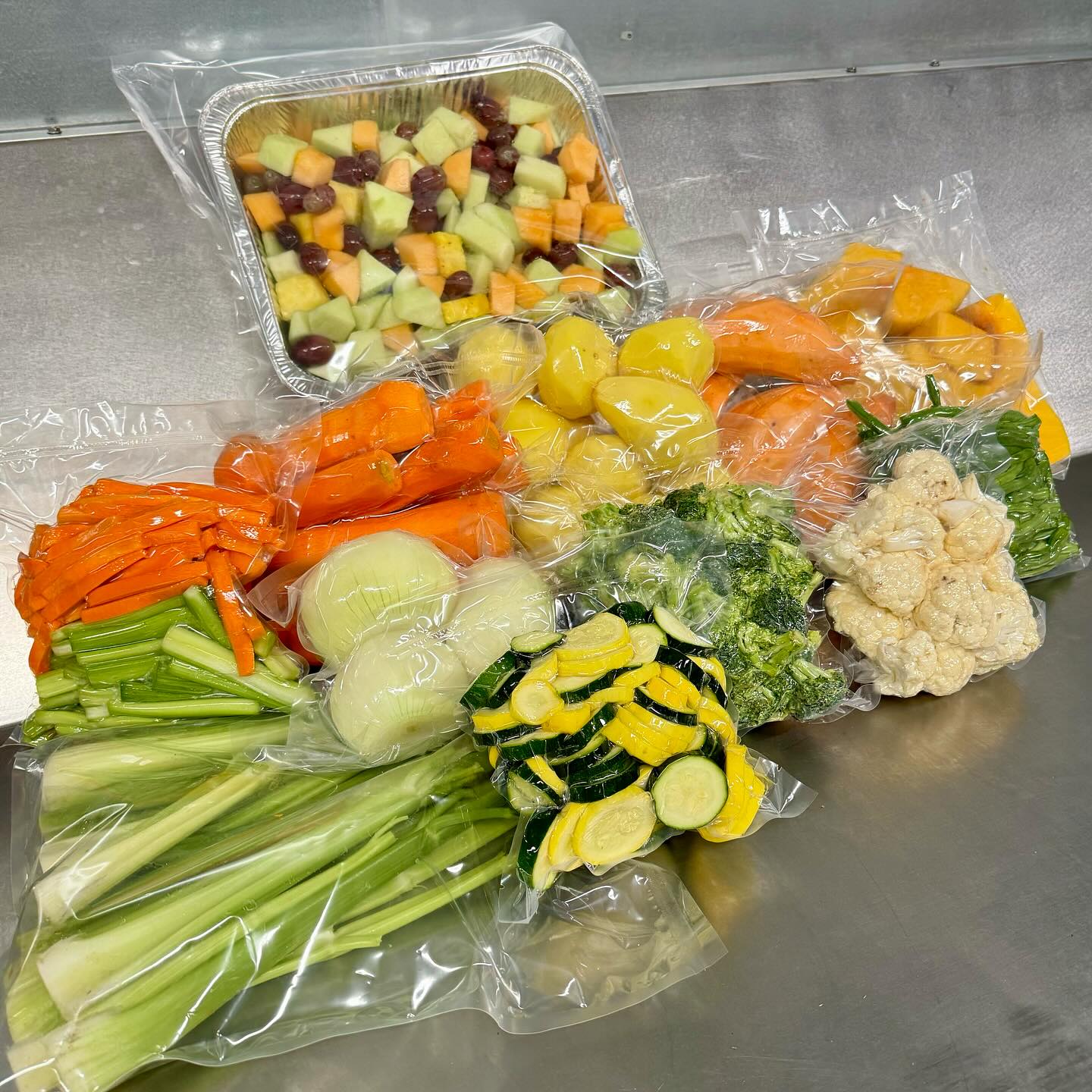 Click the link in our bio to order this yearβs Thanksgiving Feast!
Order on OR before November 18th, and receive your feast by your choice of November 21st or 22nd! Pickup at Crown Produce, call us and weβll bring your order out to you!
Delivery available for close by residents.
Also available to call (623) 248-8328 to order or email your order to: email@crownproducesolutions.com.
Deposit required to secure your feast. Donβt miss out! Make your prep work a breeze this season.
Happy Thanksgiving π¦ππ½
π
π₯
π₯
π§
π₯¦
π
π«
#peoriaaz #thanksgiving #thanksgivingfeast #glendaleaz #peoria #glendale #elmirage #youngtown #suncity #suncitywest #surprise #feast #thanksgivingspecial #foodie #phoneeatsfirst #produce #fruits #vegetables #restaurants #cafes #cityofpeoria