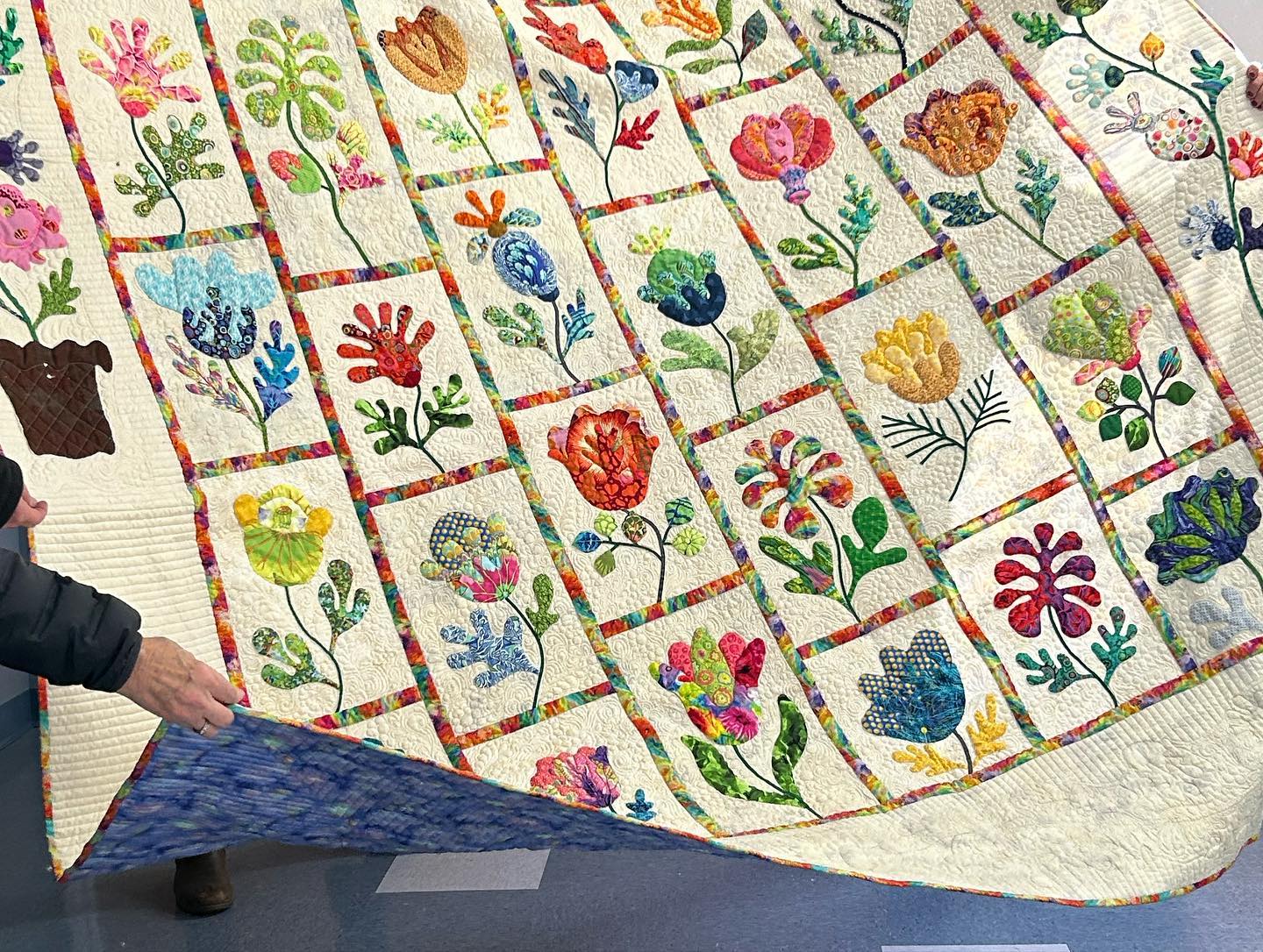 Inspired by Kim MacLean’s pattern this amazing quilt is our raffle quilt for this year. Tickets are available from Guild members now and they will also be available at various Farmers Markets throughout the summer as well as at our Quilt Show Sept. 27, 28 and 29th. The draw for the winner will be on the 29th. The quilt was pieced by Krista G and quilted by Pam W. Well done everyone and good luck!