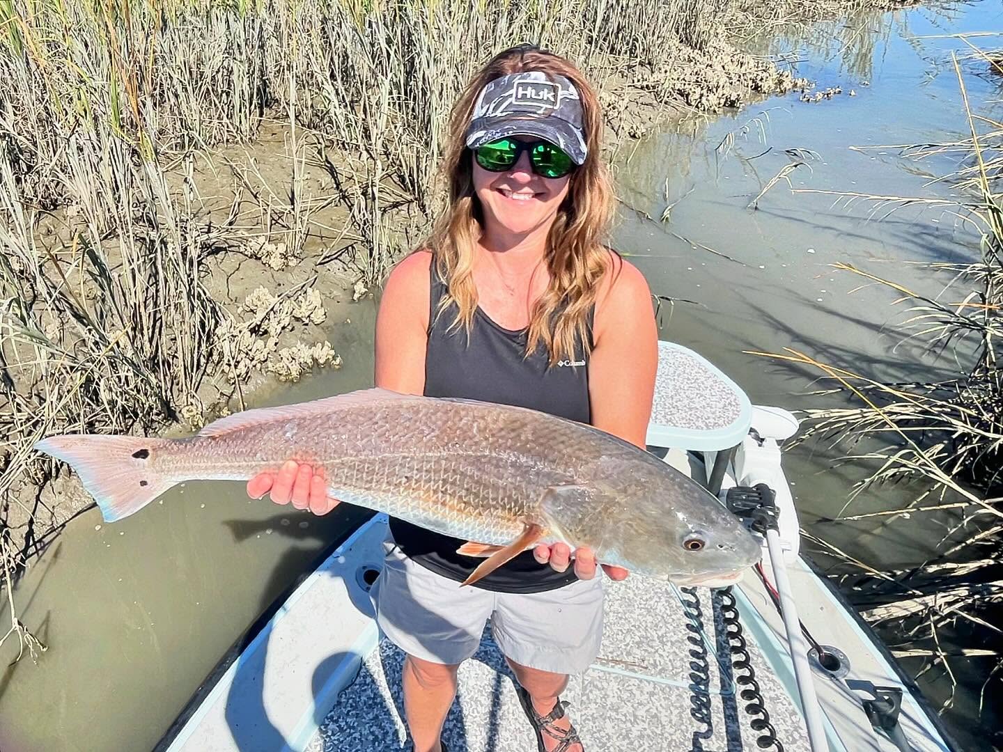 Big fish in little water!
#shallowwaterfishing #redfishcharter #spottails #isleofpalmsfishing #avidangling #charlestonfishing #ladyangler #avidanglingfishingcharters #redfish www.avidangling.com