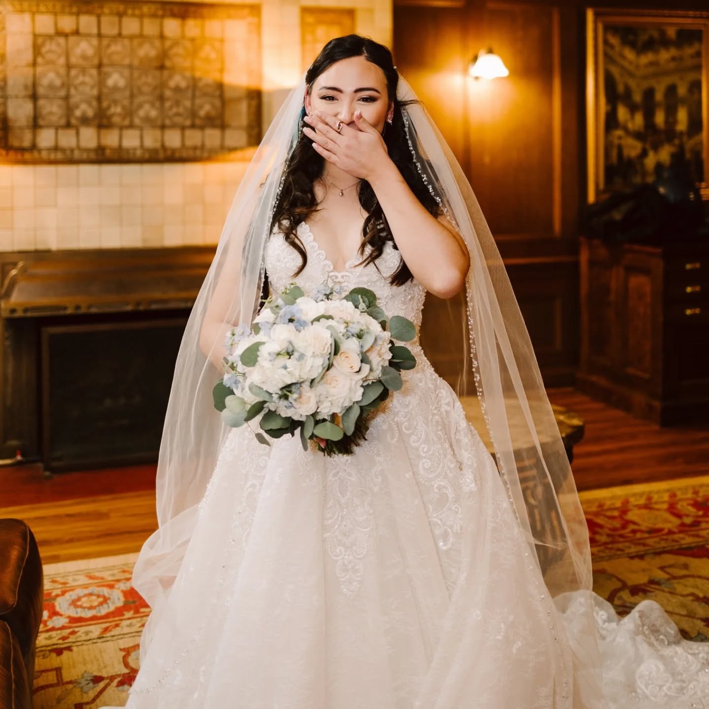 There is something magical and powerful about seeing yourself for the first time on your wedding day.
And yet, this moment is often overlooked. We make sure it happens.